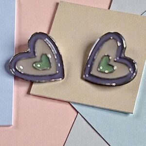 🔴5/$25 🔴 Heart-Shaped Earring